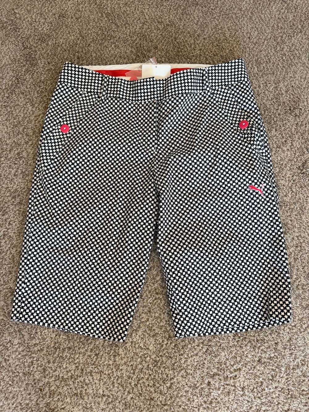 NWT, Puma women’s golf Bermuda shorts